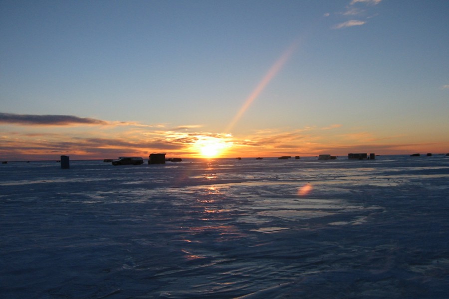 ../image/sunset on red lake.jpg